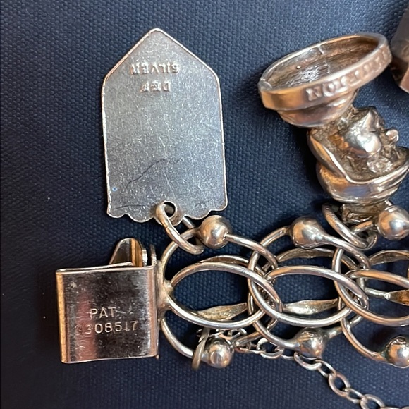 Vintage JB Sterling Silver Interwoven Link Bracelet with 14 European Charms 54g - Picture 15 of 17